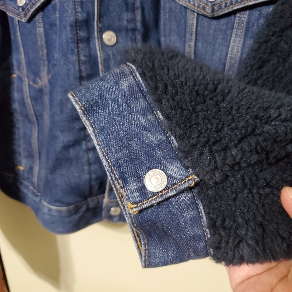 Levi's Premium COCOON BOMBER SHERPA TRUCKER JEAN JACKET - Picture 5 of 12